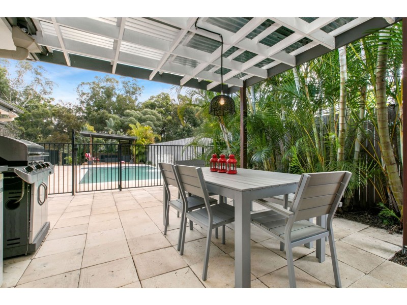 6 Estuary Ave, Victoria Point QLD 4165