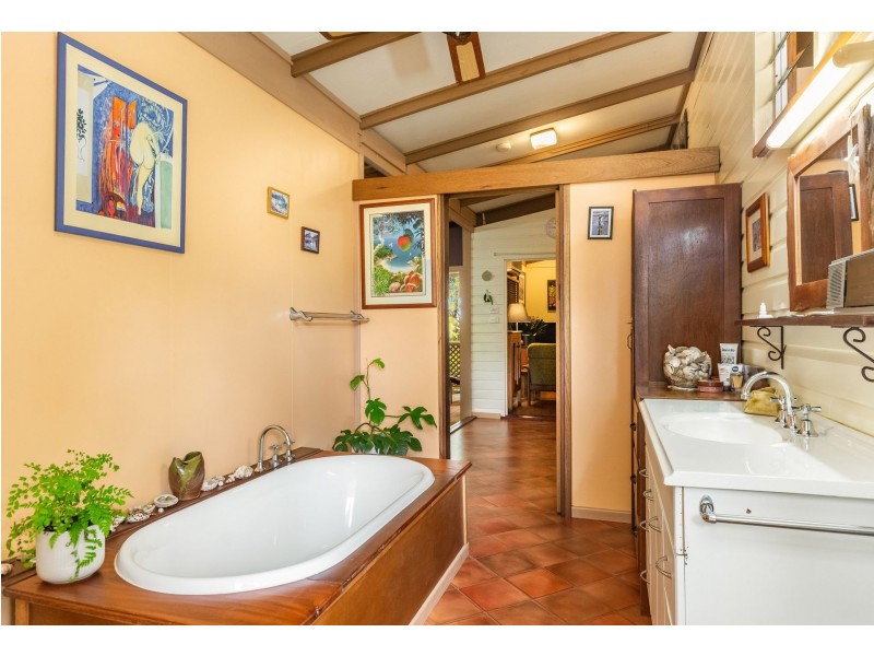 412 Whian Whian Rd, Whian Whian NSW 2480