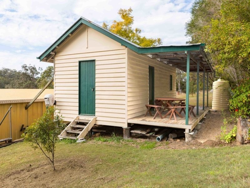 11 Three Mile Road, Crows Nest QLD 4355