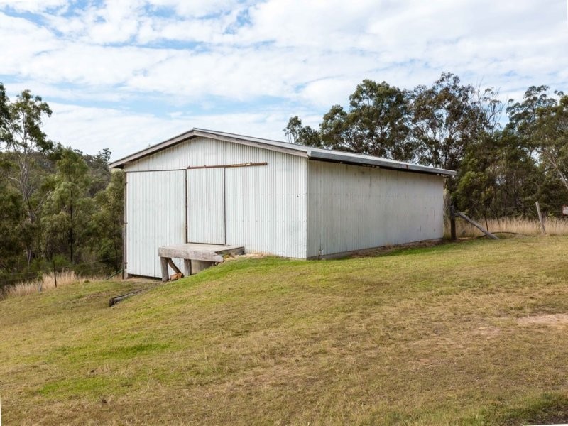 11 Three Mile Road, Crows Nest QLD 4355