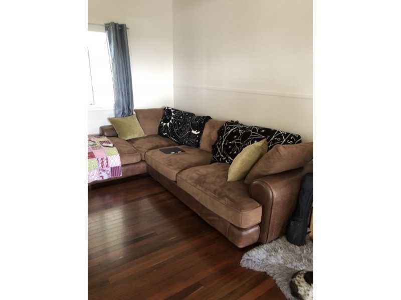 19 Eton St, West Rockhampton QLD 4700