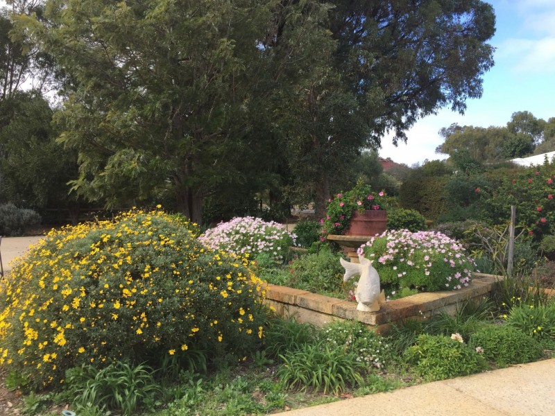 4 Tuckey Place, Golden Bay WA 6174