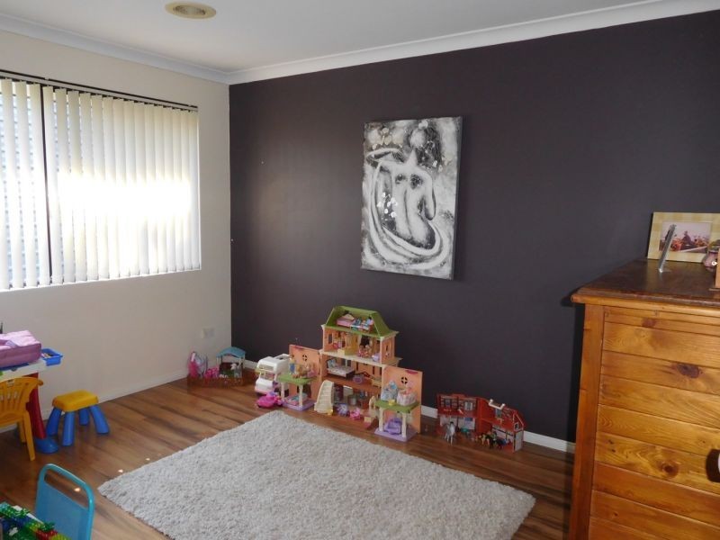 4 Tuckey Place, Golden Bay WA 6174