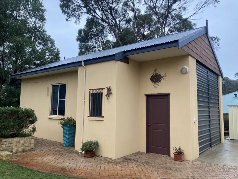 4 Tuckey Place, Golden Bay WA 6174