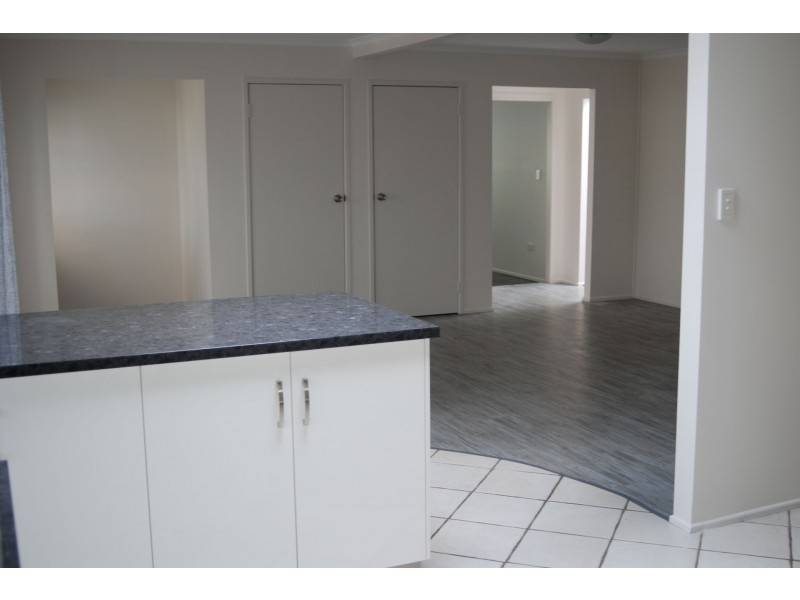 13 Maple Drive, Andergrove QLD 4740