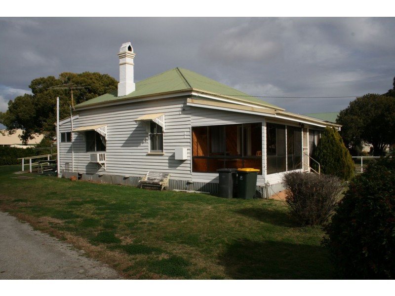 57 Warwick St, Allora QLD 4362