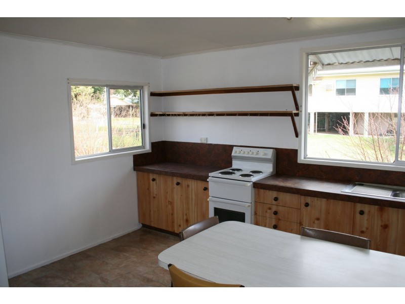 57 Warwick St, Allora QLD 4362