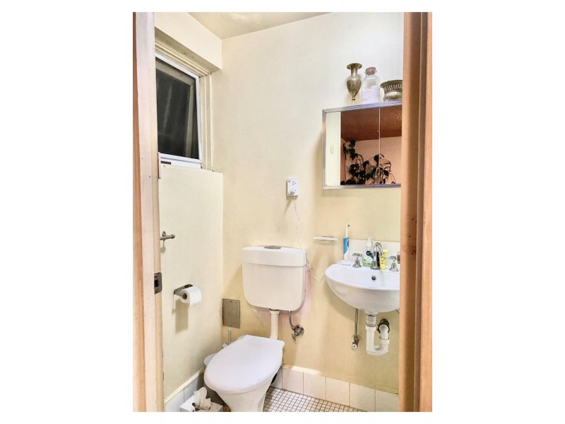 2/550 Moreland Rd, Brunswick West VIC 3055