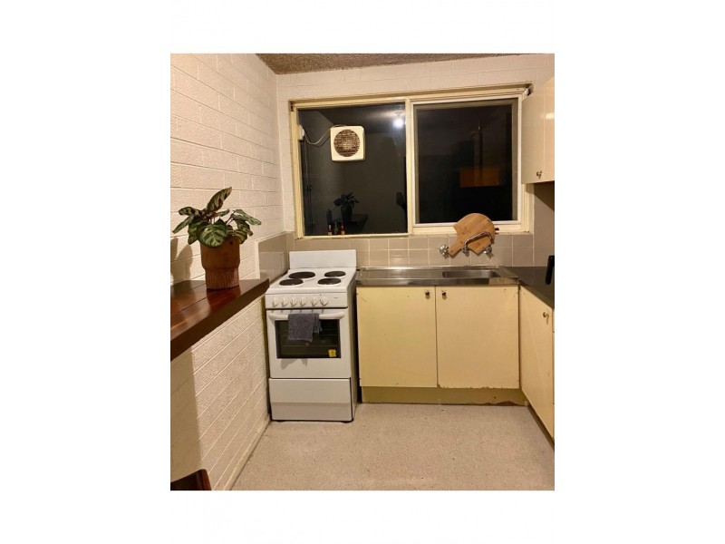 2/550 Moreland Rd, Brunswick West VIC 3055