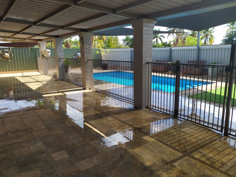 18 Minilya Crescent, Dampier WA 6713