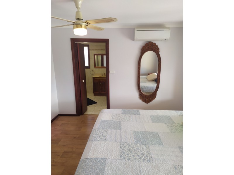 18 Minilya Crescent, Dampier WA 6713