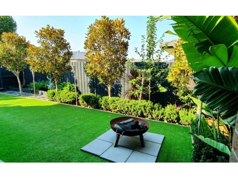 28 Peppermint Grove, Taylors Hill VIC 3037