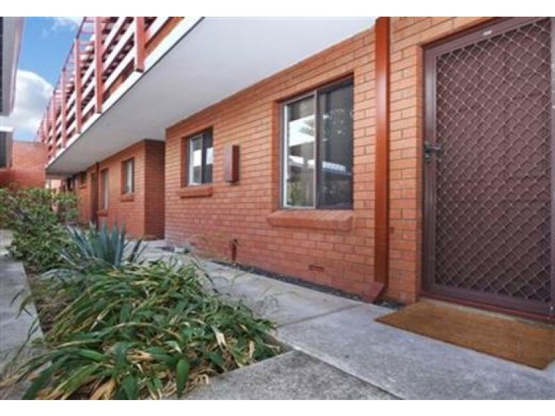 4/314-318 Preston Point Rd, Attadale WA 6156