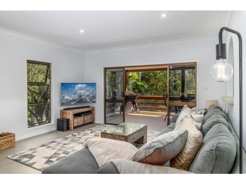 24-26 Wavell Drive, Tinaroo QLD 4872