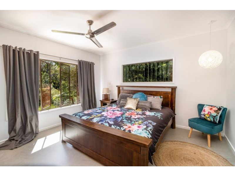 24-26 Wavell Drive, Tinaroo QLD 4872