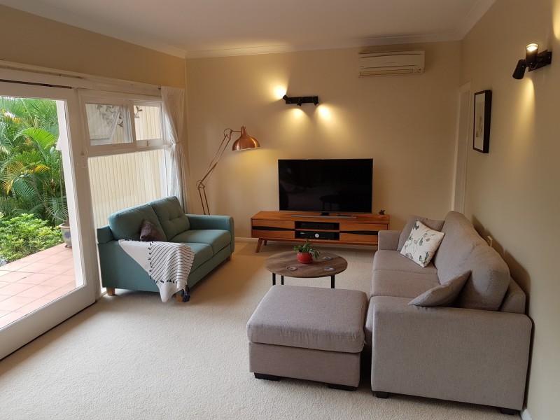 32 Cathrine Street, Kotara South NSW 2289