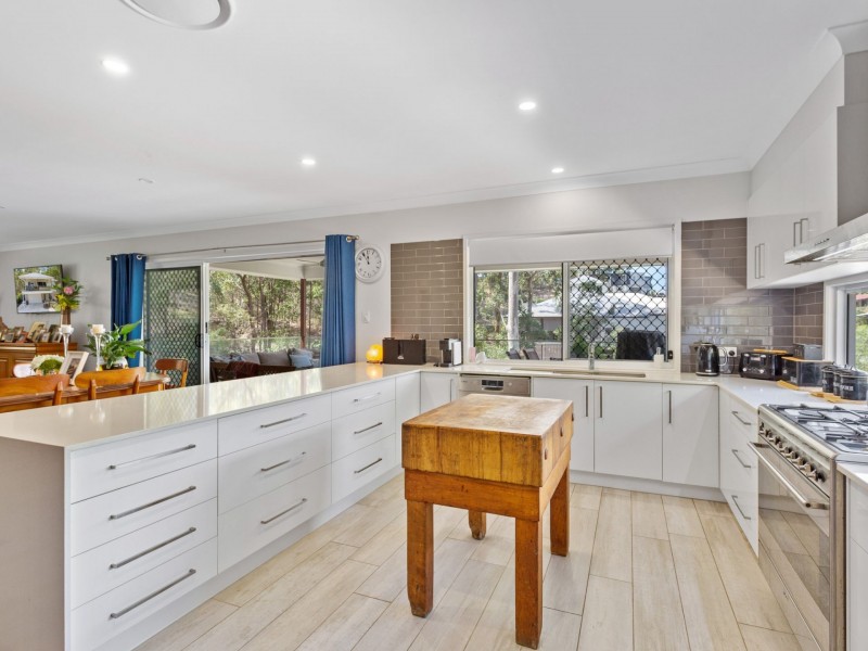 38 Central Srteet, Upper Kedron QLD 4055