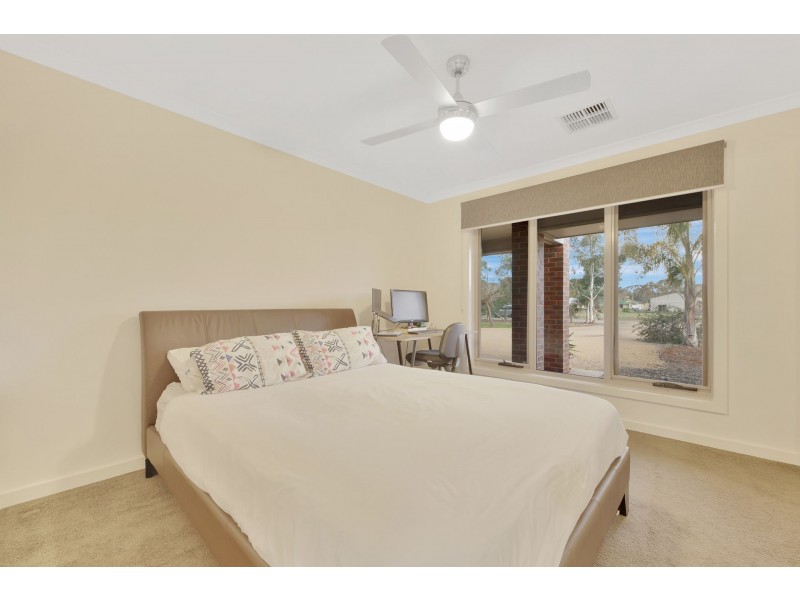 94-96 Augusta Street, Corowa NSW 2646