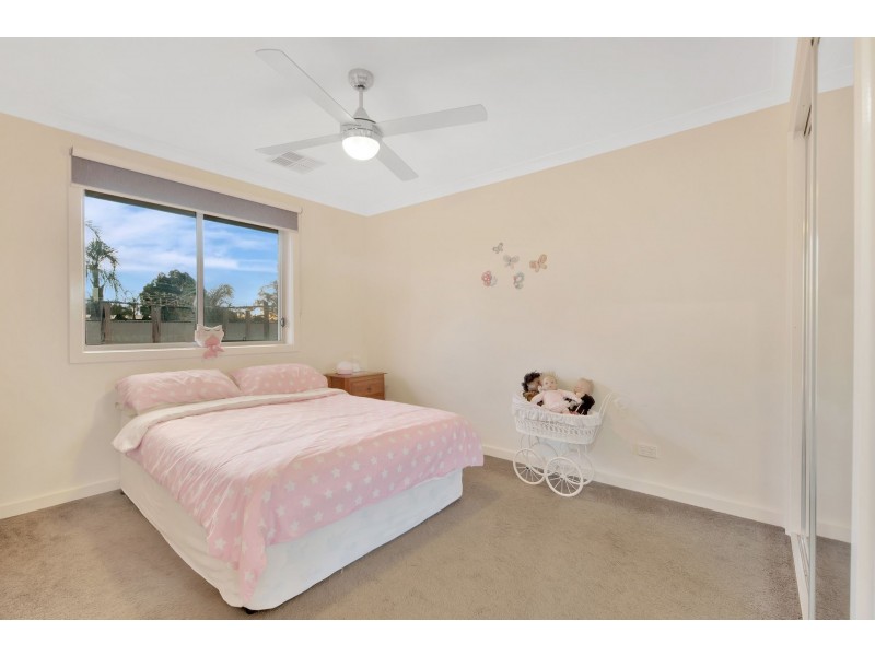 94-96 Augusta Street, Corowa NSW 2646