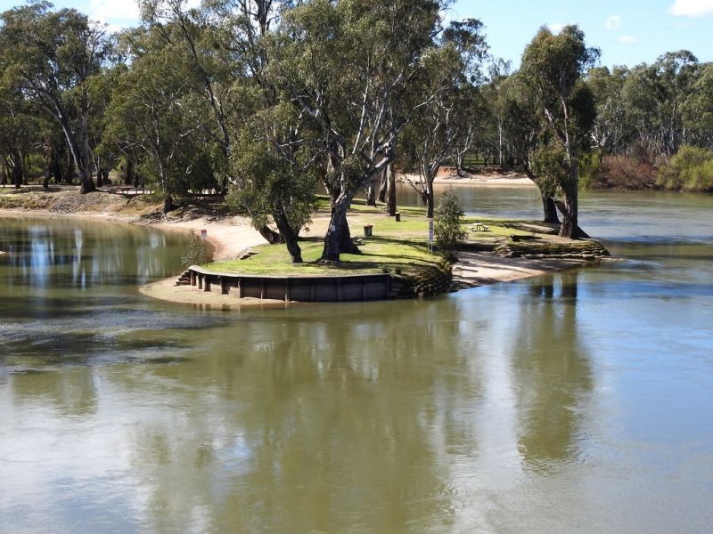 94-96 Augusta Street, Corowa NSW 2646