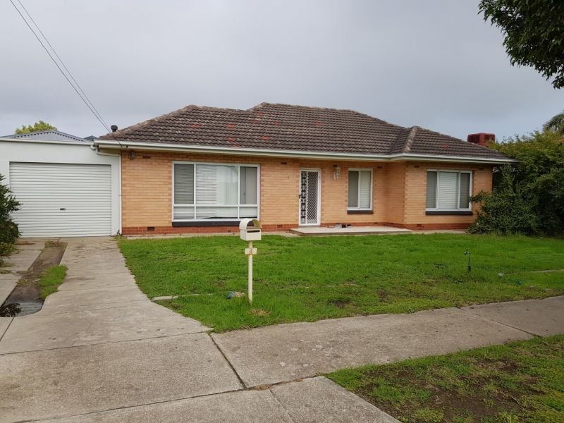 4 Oliver Av, Fulham Gardens SA 5024