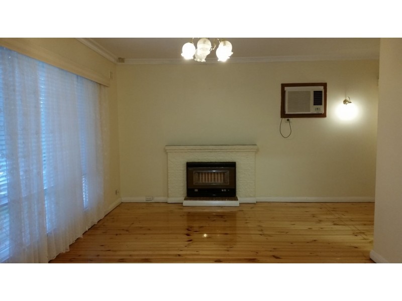 4 Oliver Av, Fulham Gardens SA 5024