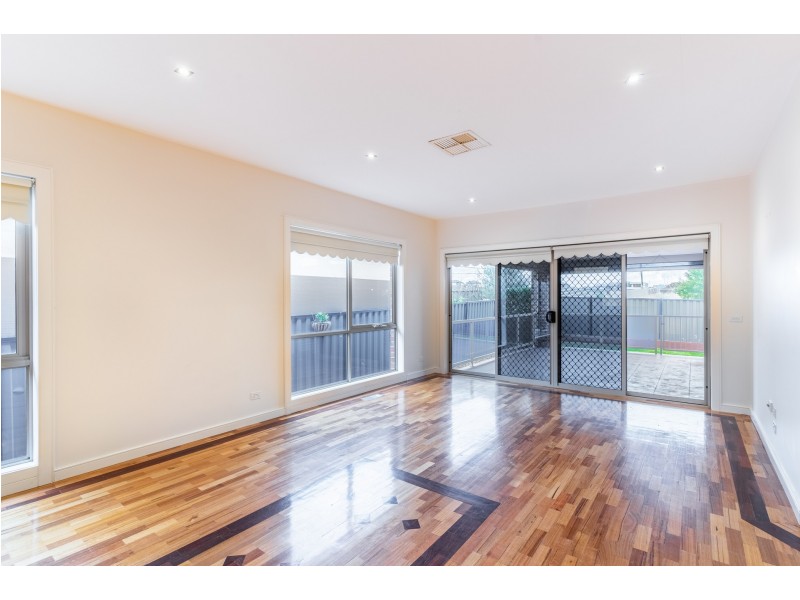 14 Candlebark Drive, Greenvale VIC 3059