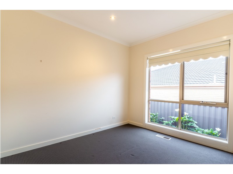 14 Candlebark Drive, Greenvale VIC 3059