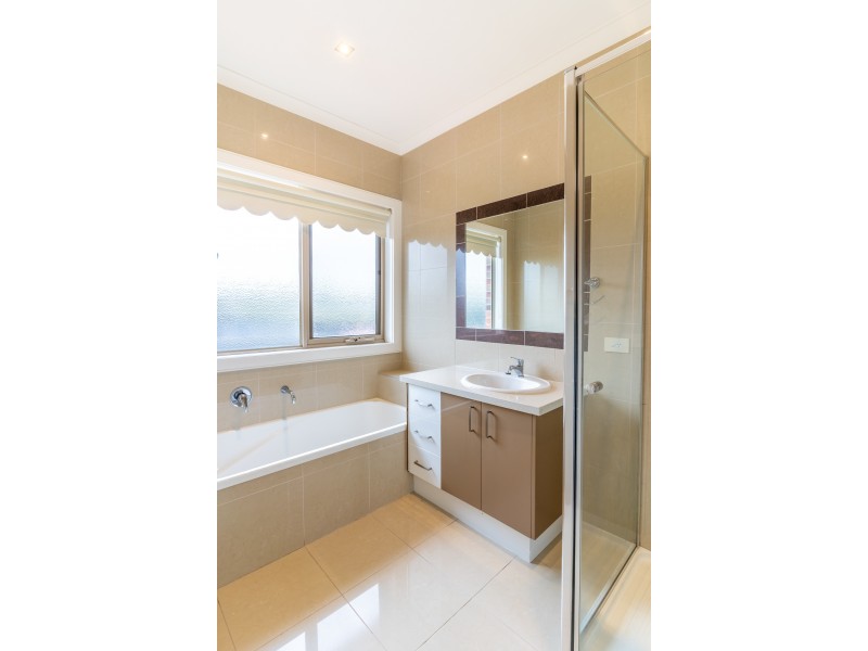 14 Candlebark Drive, Greenvale VIC 3059