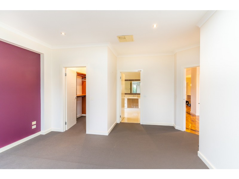 14 Candlebark Drive, Greenvale VIC 3059