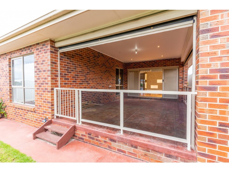 14 Candlebark Drive, Greenvale VIC 3059