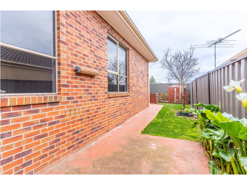 14 Candlebark Drive, Greenvale VIC 3059