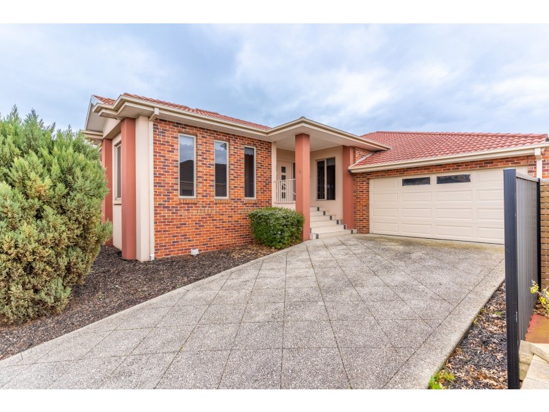 14 Candlebark Drive, Greenvale VIC 3059