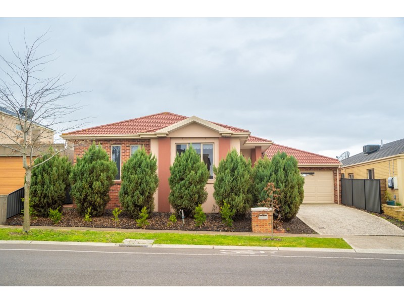 14 Candlebark Drive, Greenvale VIC 3059