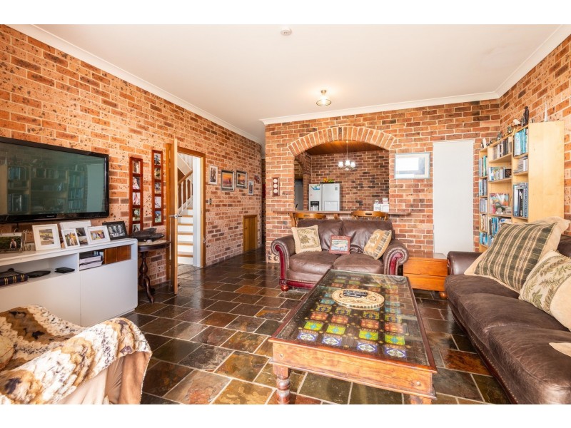 72 Warrain Crescent, Currarong NSW 2540