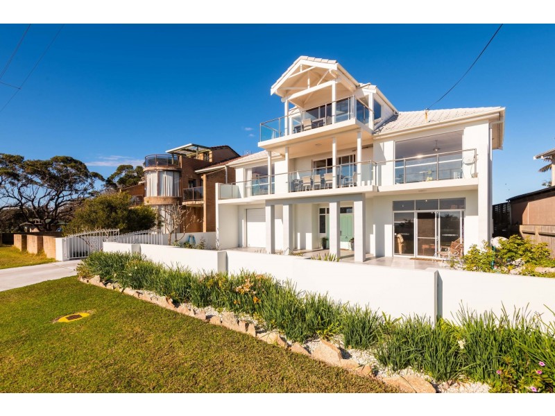 72 Warrain Crescent, Currarong NSW 2540