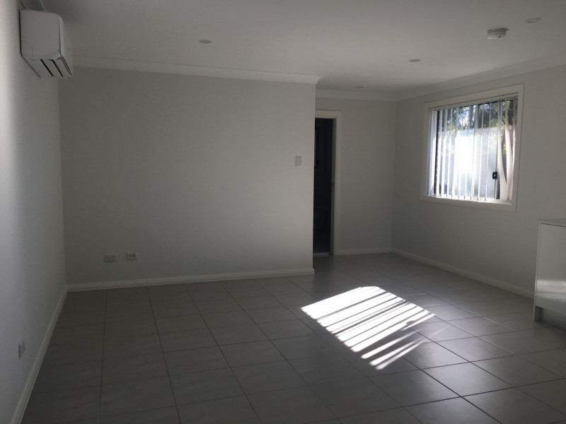 5A Myrtle Rd, Claremont Meadows NSW 2747