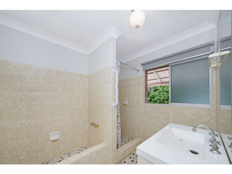 1 & 2/23 Glenlyon Drive, Wulguru QLD 4811