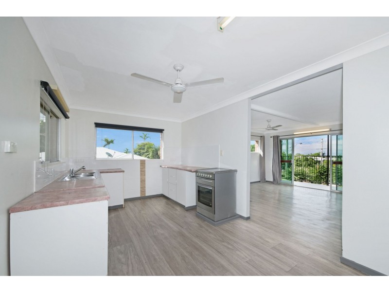 1 & 2/23 Glenlyon Drive, Wulguru QLD 4811