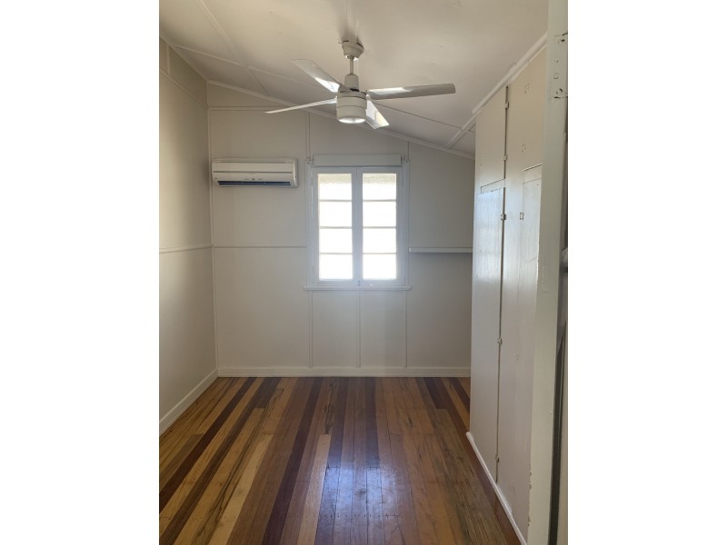 107 East Street, The Gap QLD 4825