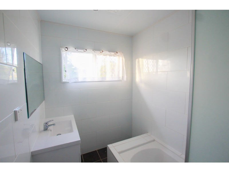 401 Philp Avenue, Frenchville QLD 4701