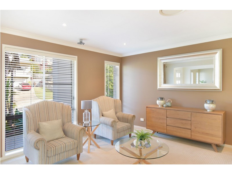 14 Molonglo Close, Reedy Creek QLD 4227