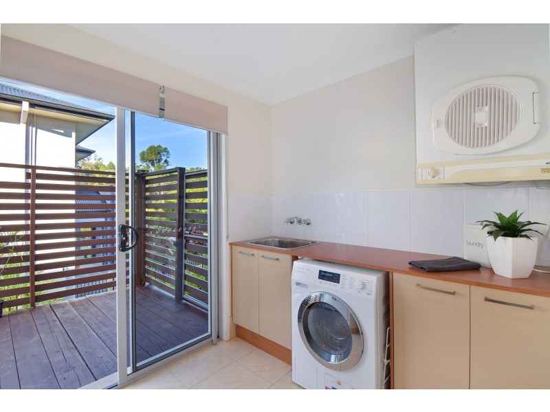 14 Molonglo Close, Reedy Creek QLD 4227