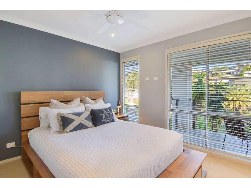 14 Molonglo Close, Reedy Creek QLD 4227