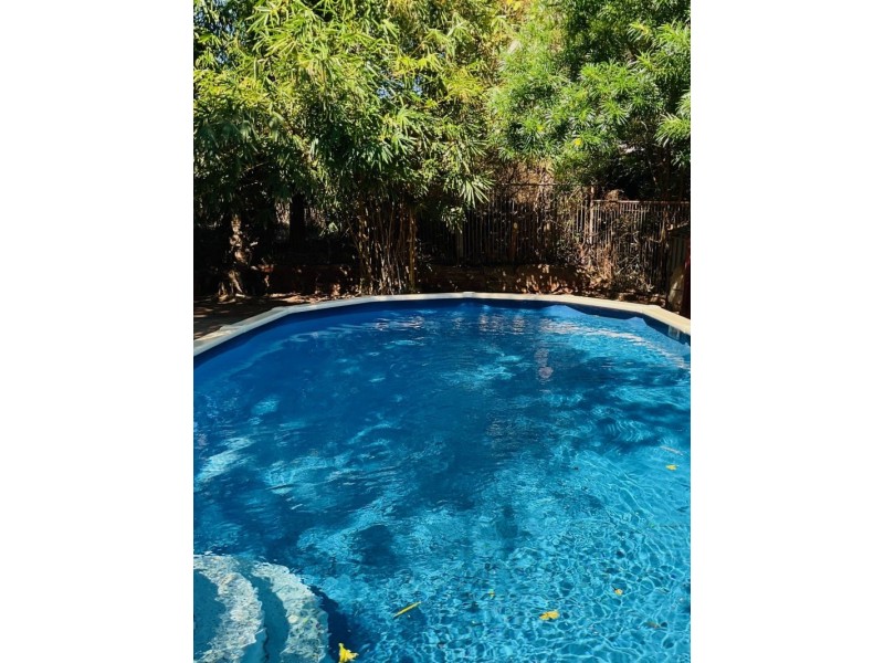 11 Yannarie Crescent, Dampier WA 6713