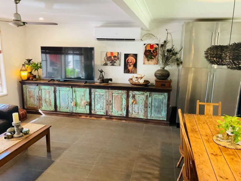 11 Yannarie Crescent, Dampier WA 6713