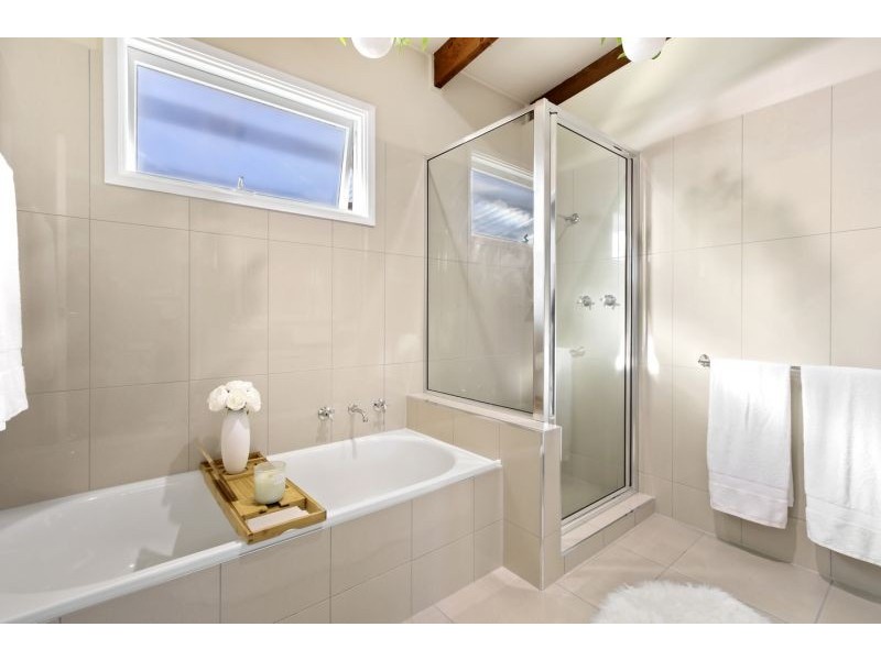 6b Bills Street, Lakes Entrance VIC 3909