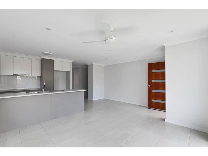 15/235 Torquay Terrace, Torquay QLD 4655