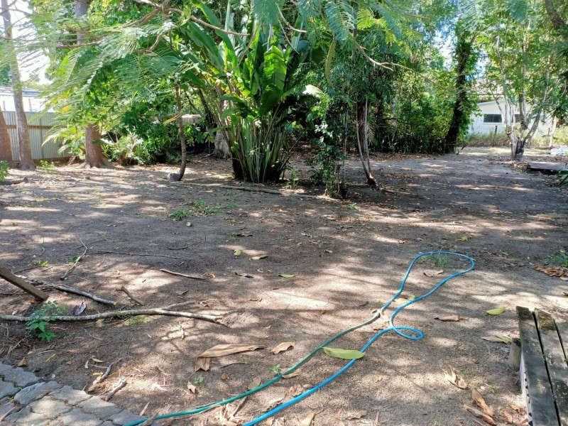 530 Varley St, Yorkeys Knob QLD 4878