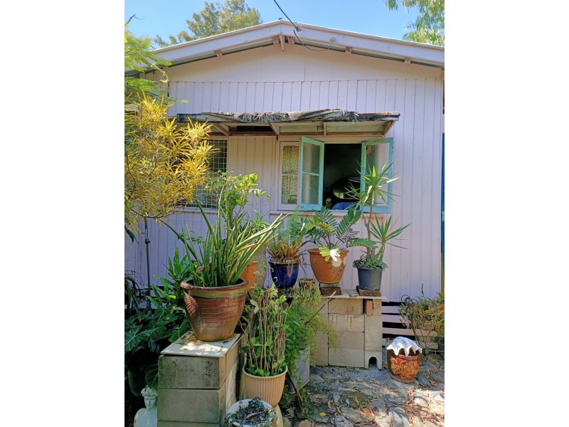 530 Varley St, Yorkeys Knob QLD 4878
